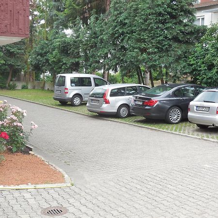 Hotel Garni Am Hechenberg Mainz Exterior foto