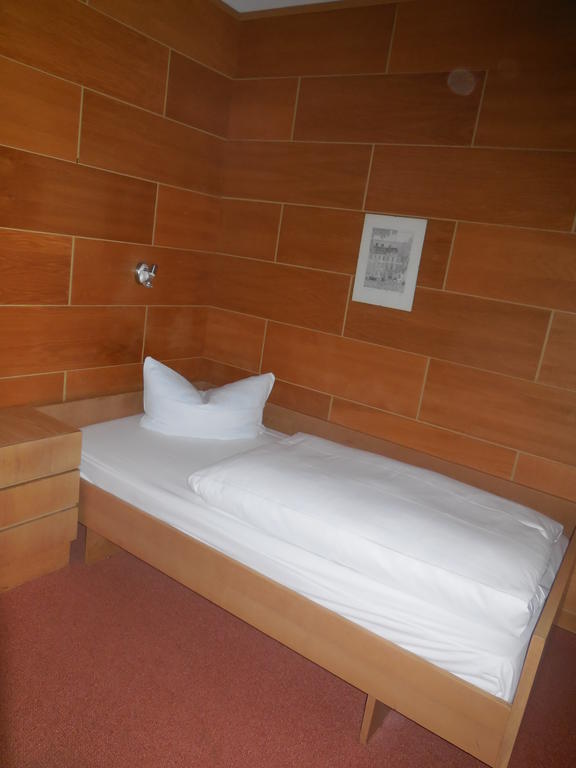 Hotel Garni Am Hechenberg Mainz Cameră foto